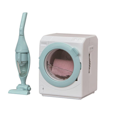 Lave-linge et aspirateur d'époque