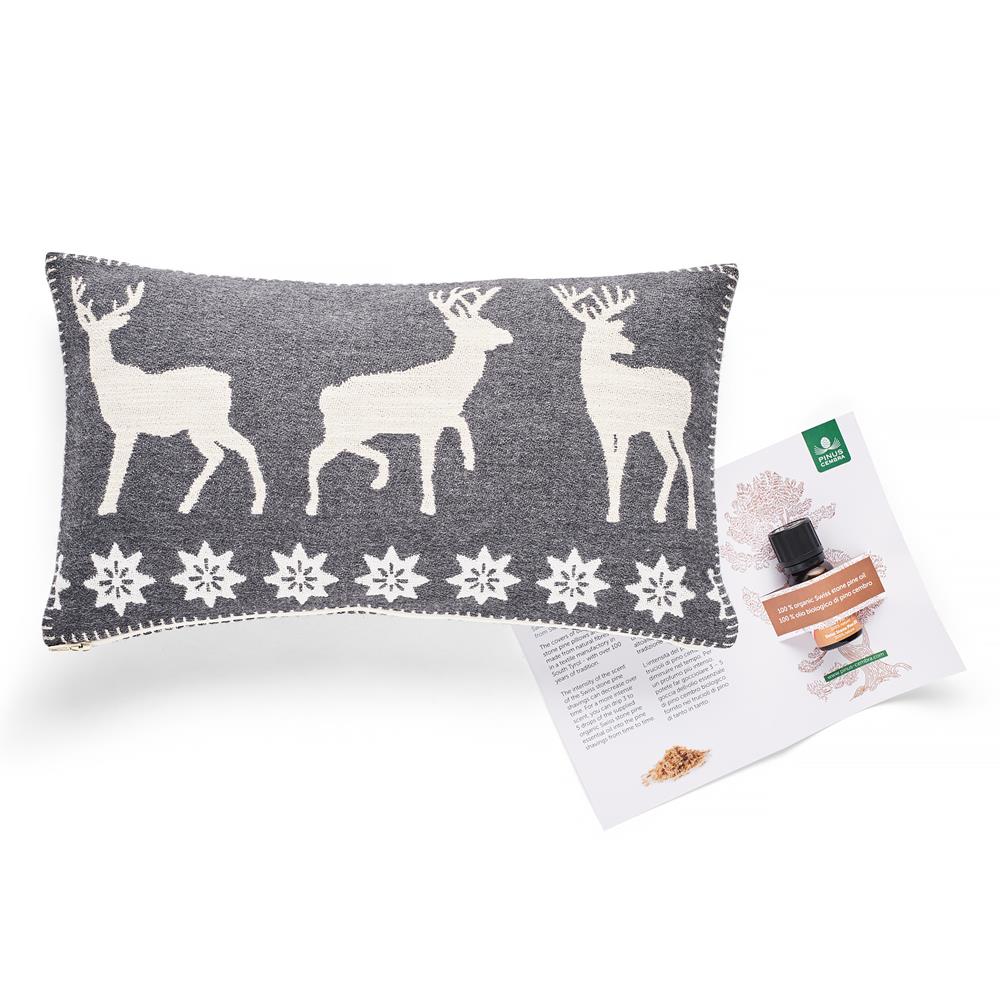 Pine cushion deer white, 20 x 35 cm