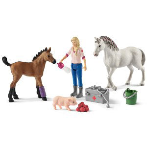 Schleich doctor's visit for mare and foal