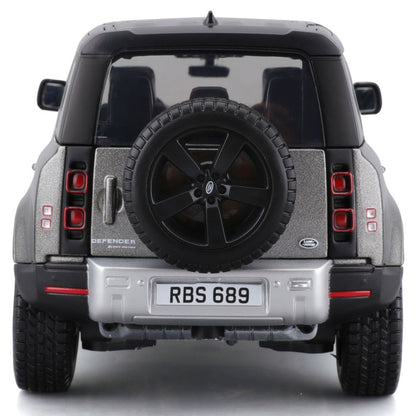 Bburago Land Rover Defender 2022, 1:24