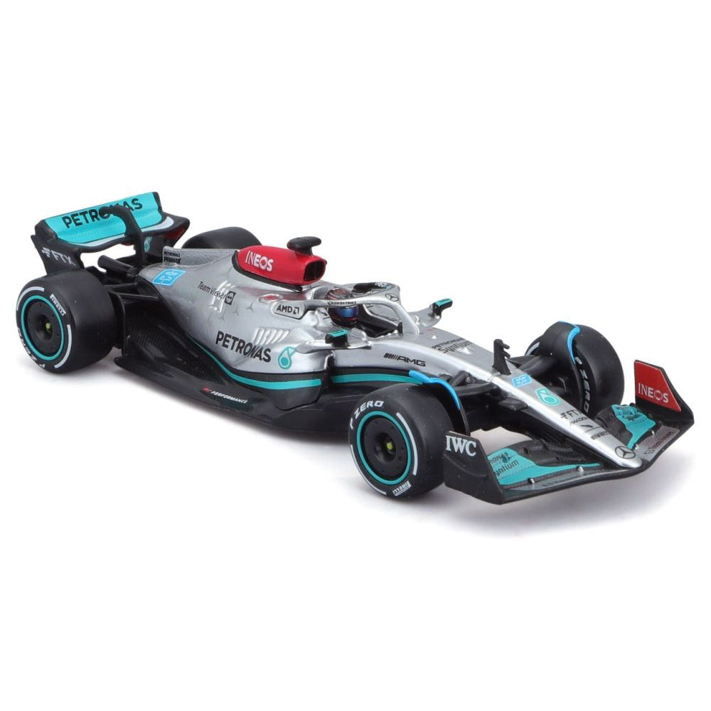 Bburago Mercedes-AMG F1 W13 E Performance George Russell 2022, 1:43