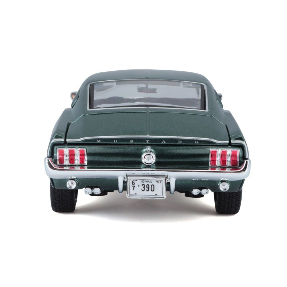 Maisto Ford Mustang 1967 1/18 vert foncé