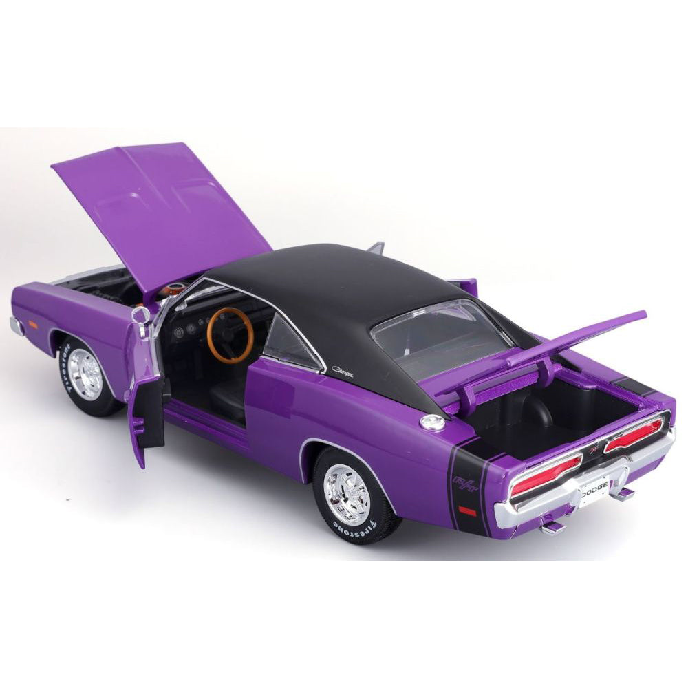 Maisto Dodge Charger R/T 1969 1/18 violette
