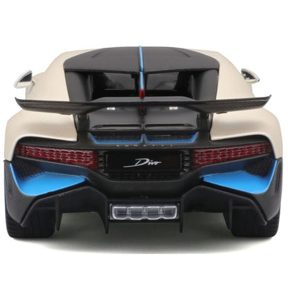 Maisto Bugatti Divo, 1:24, white metallic