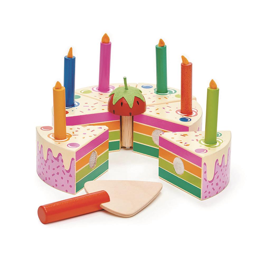 Gâteau d'anniversaire arc-en-ciel