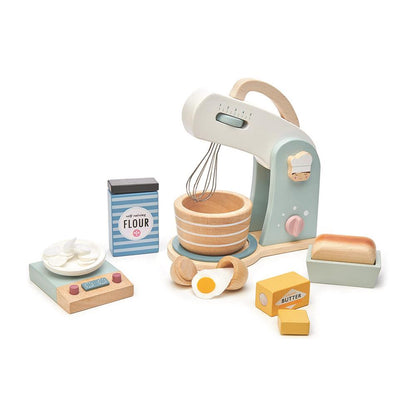 Food processor with accessories