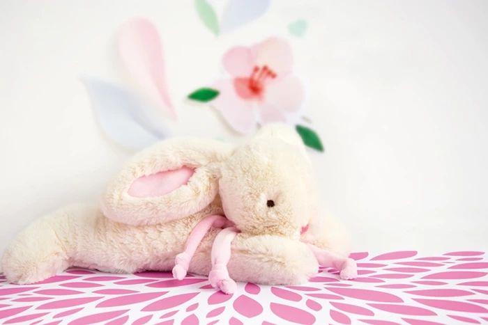 Doudou bonbon lapin, rose 30cm