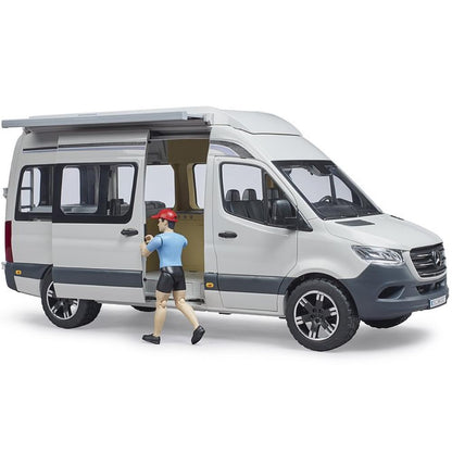 Bruder Mercedes Benz Sprinter Camper mit Fahrer