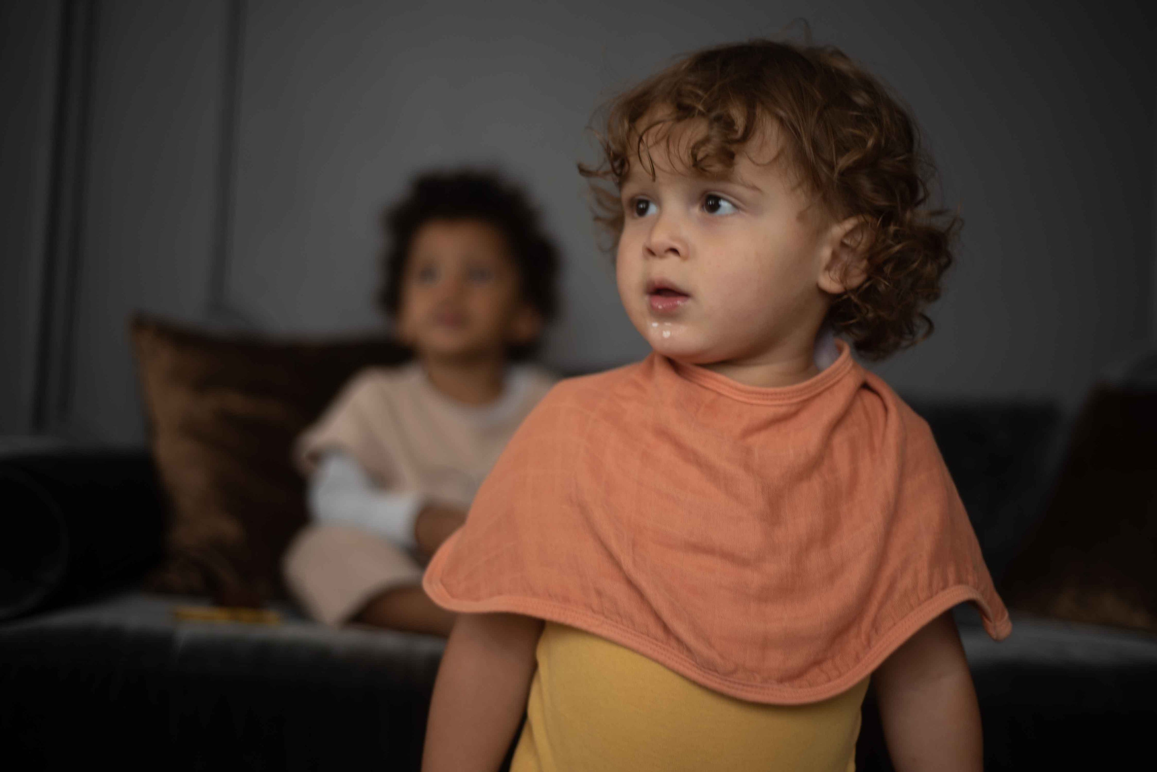 * SOINA Schulter Spucktuch 2er Set, orange/paon blue